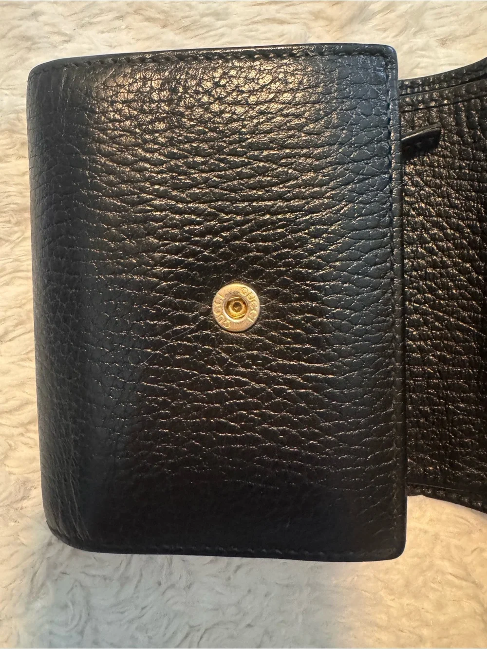 GUCCI Marmont Tri-fold Black Wallet Card Leather Gold - Picture 4 of 9